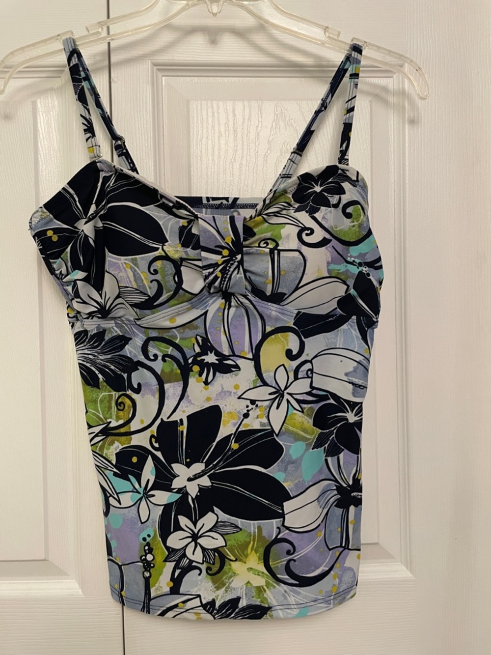 Croft & Barrow Women’s Floral Tankini Swim Top Size 14 Great Condition